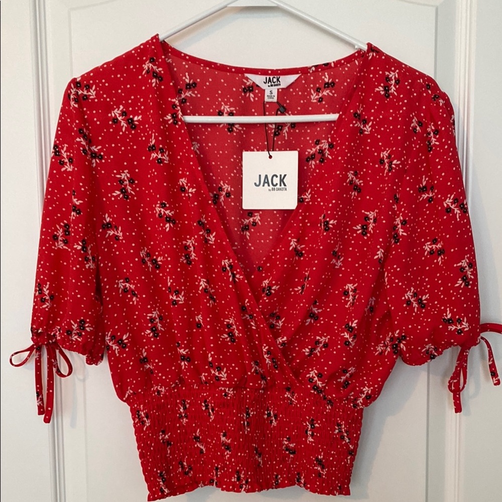 JACK BY BB DAKOTA v-neck blouse